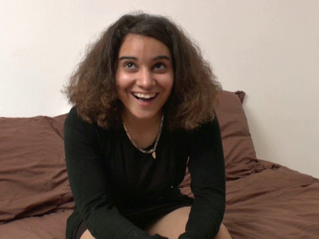 Première sodomie pour cette belle réunionnaise