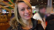 Alexia 20 ans baisée au salon de l'agriculture